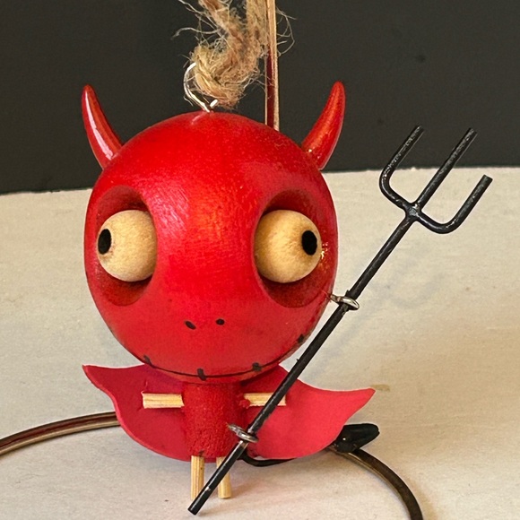 Pier 1 Imports Halloween 3.25" Wooden Red Devil Pitchfork Ornament Crazy Heads - Picture 1 of 4